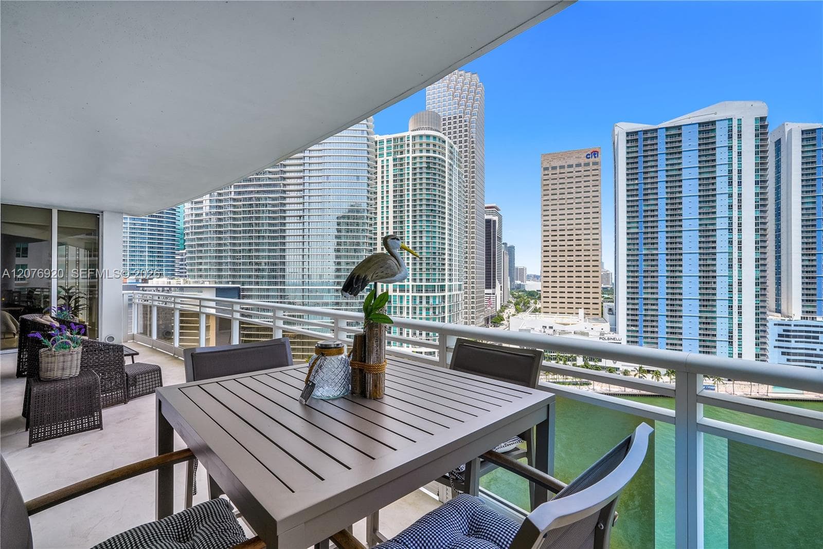 901 Brickell Key Blvd # 1807, Miami, FL 33131