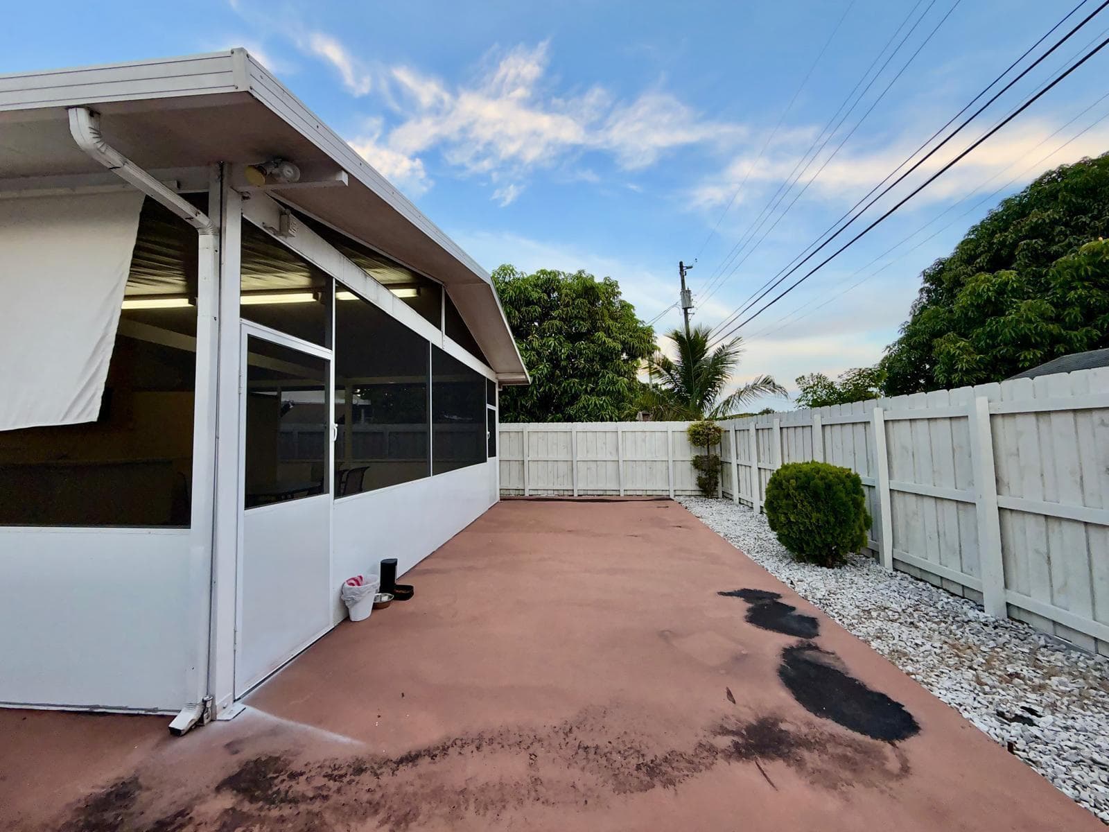 1092 W 32nd Street, Hialeah, FL 33012 photo 4