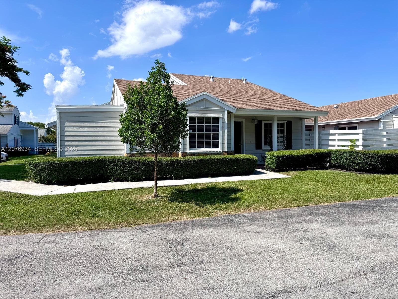 13700 SW 149th Cir Ln # 4-60, Miami, FL 33186 photo 2
