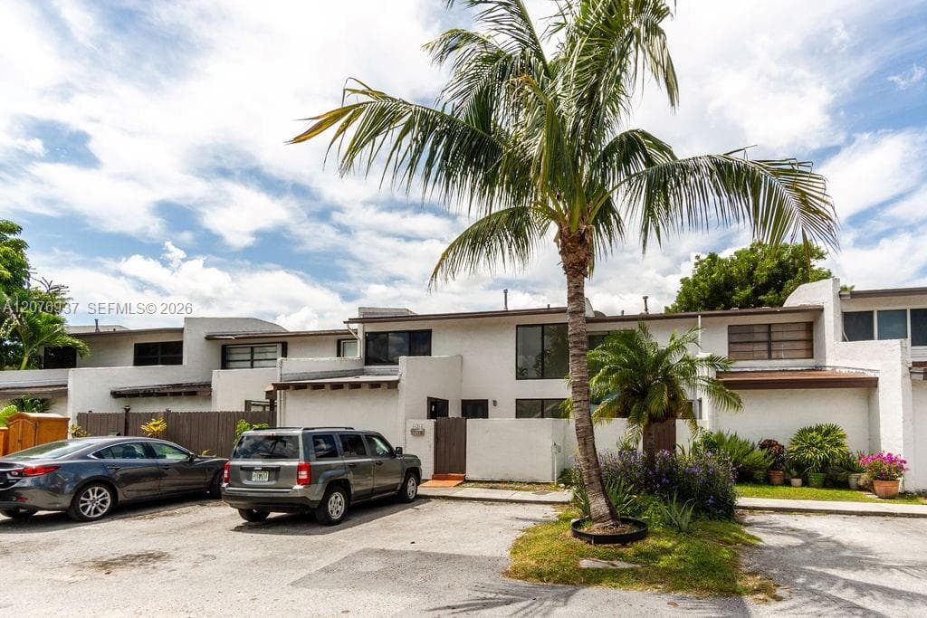 11312 SW 67th Ter, Miami, FL 33173 photo 2