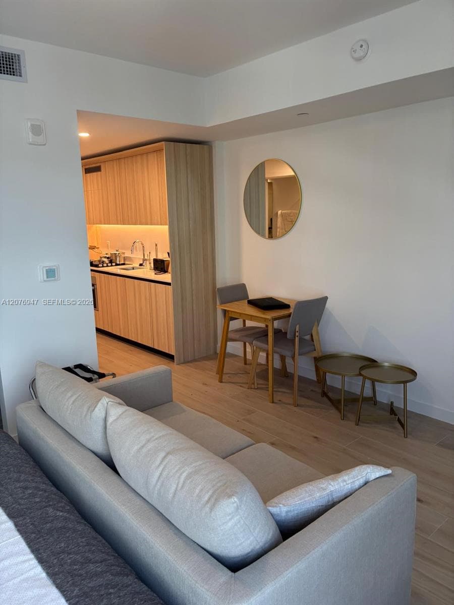 225 N MIAMI AVENUE # 3308, Miami, FL 33128 photo 2