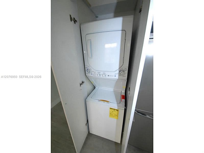 1321 PENNSYLVANIA AV # 4, Miami Beach, FL 33139 photo 3