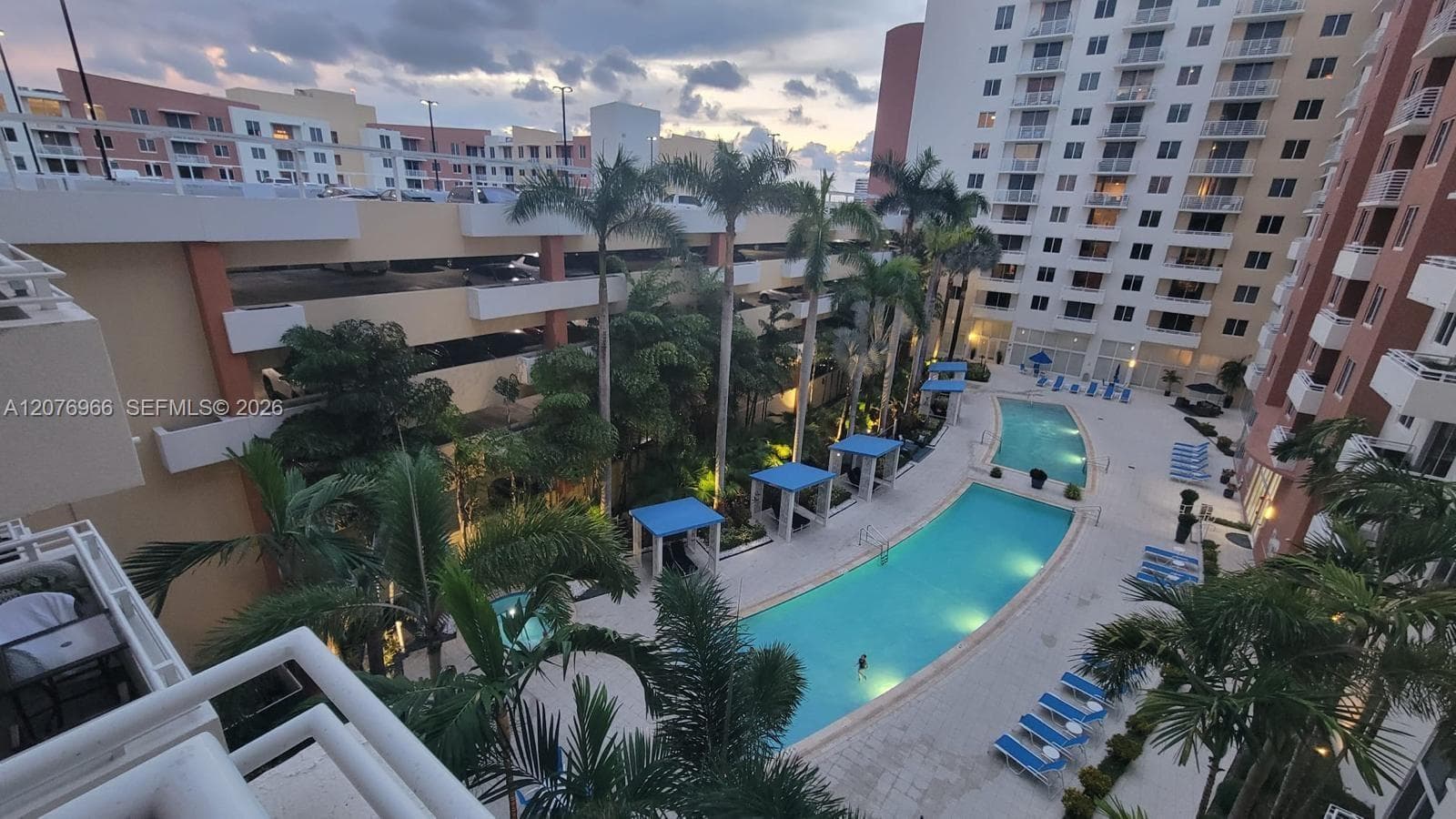 18800 NE 29th Ave # 521, Aventura, FL 33180 photo 2