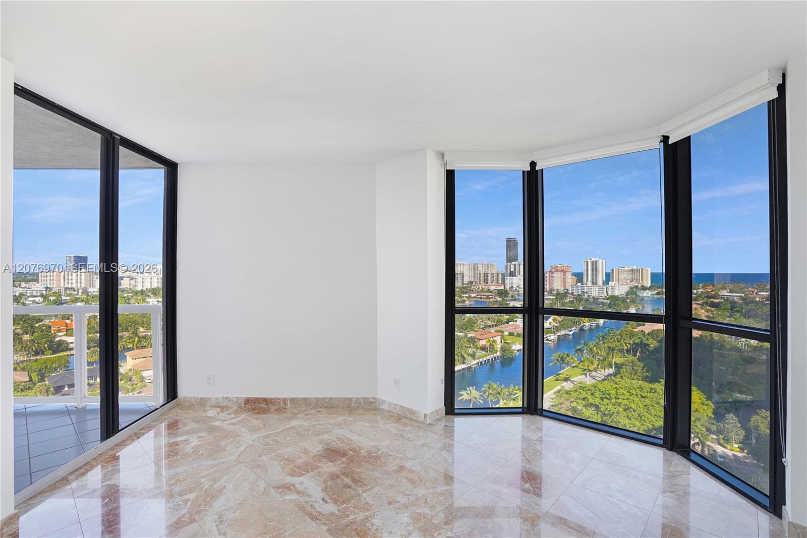 3600 Yacht Club Dr # 1602, Aventura, FL 33180 photo 4