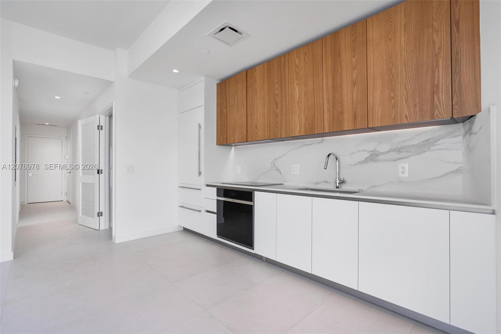 1400 Biscayne Blvd # 2507, Miami, FL 33132 photo 5