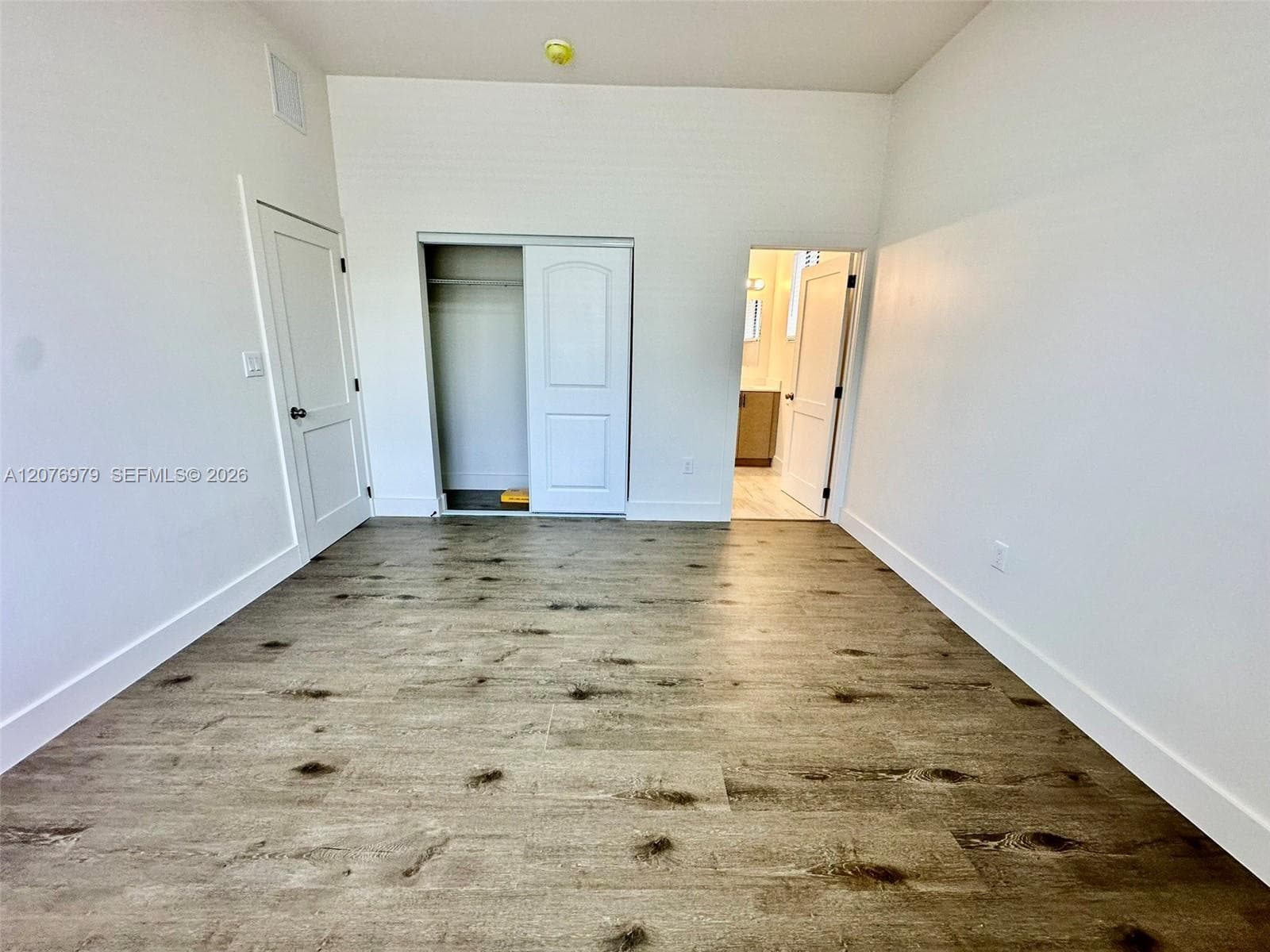 2375 NW 105th St # ., Miami, FL 33147 photo 5