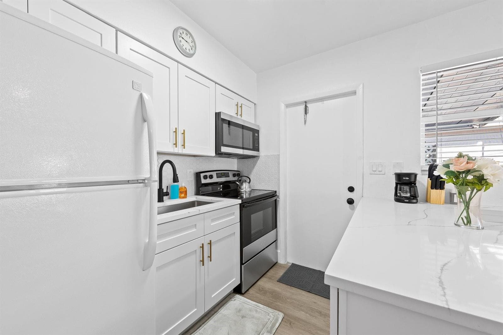 310 NE 6TH Street # 2, Hallandale Beach, FL 33009 photo 5