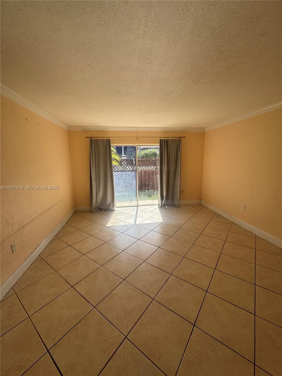 8601 SW 94th St # 103W, Miami, FL 33156 photo 2