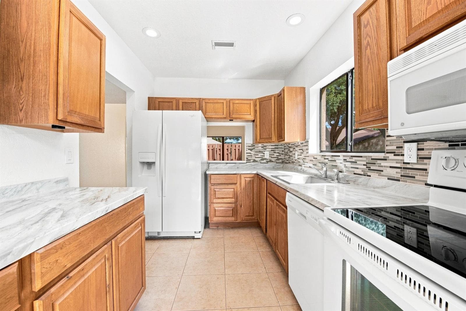 2267 NW 37th Avenue, Coconut Creek, FL 33066 photo 3