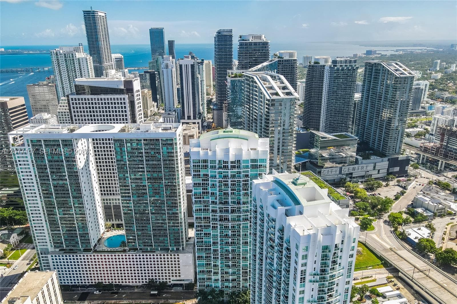 41 SE 5th St # 807, Miami, FL 33131 photo 3