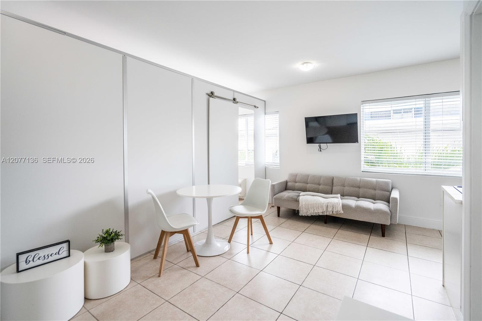6971 Carlyle Ave # 207, Miami Beach, FL 33141 photo 3