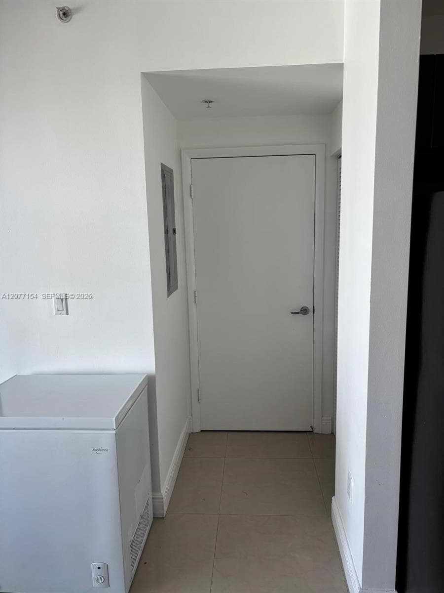 90 SW 3rd St # 1909, Miami, FL 33130 photo 4