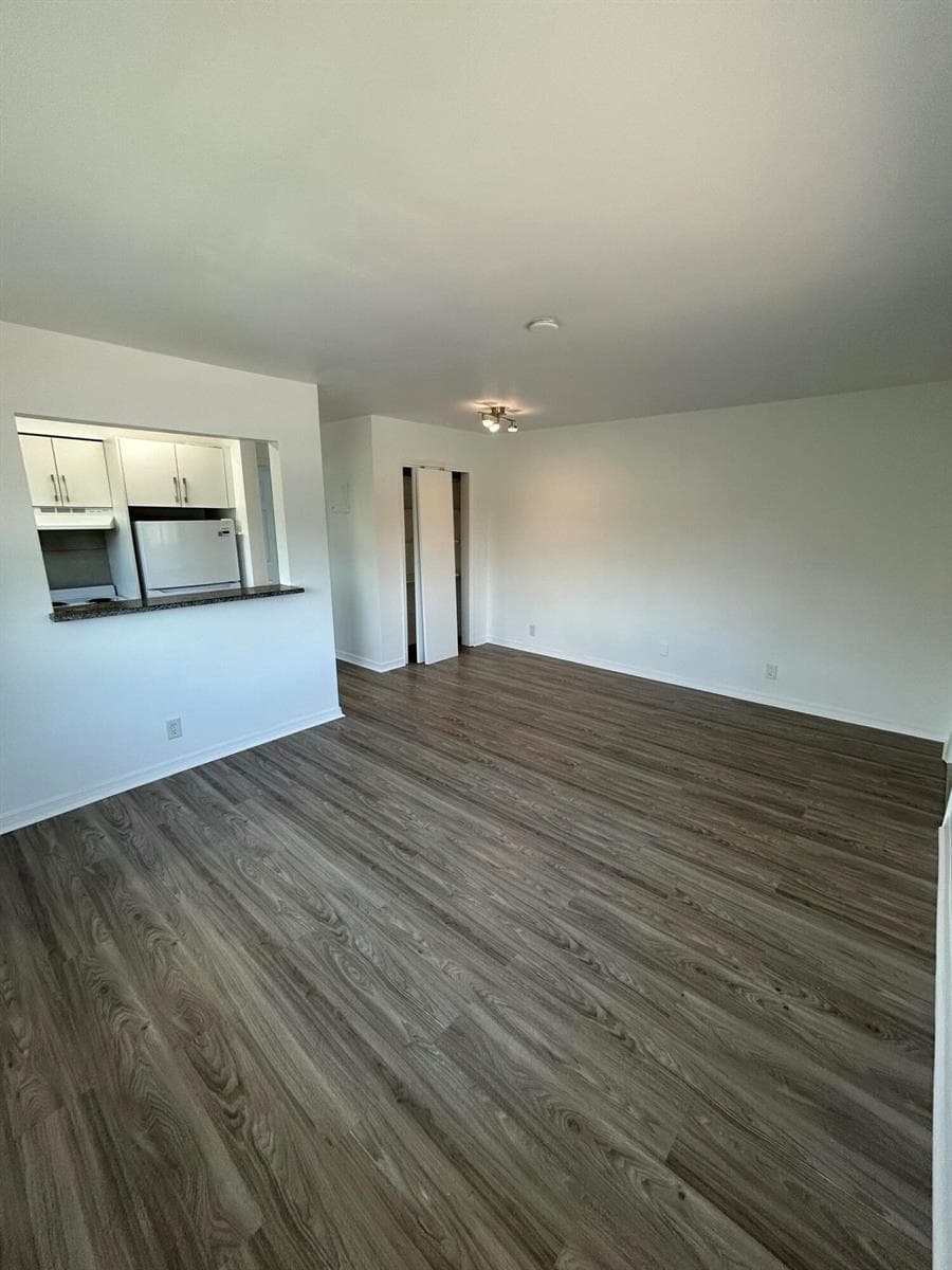 749 SE 15th Street # 7, Fort Lauderdale, FL 33316 photo 2