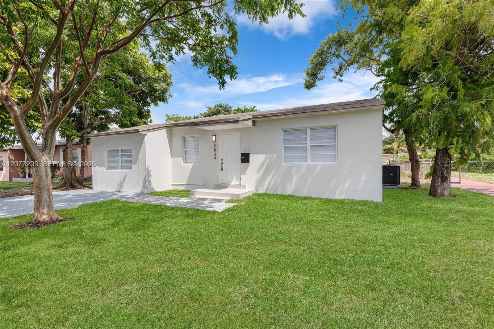 2839 Mayo St, Hollywood, FL 33020 photo 3