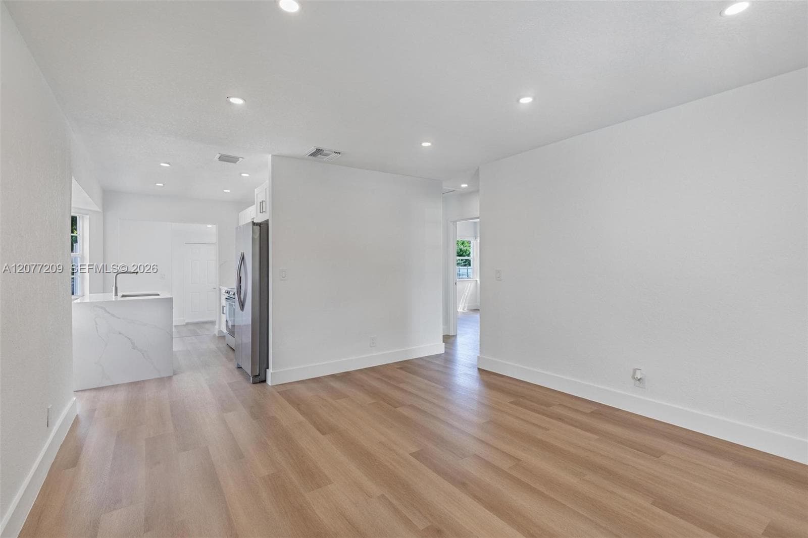 2839 Mayo St, Hollywood, FL 33020 photo 5