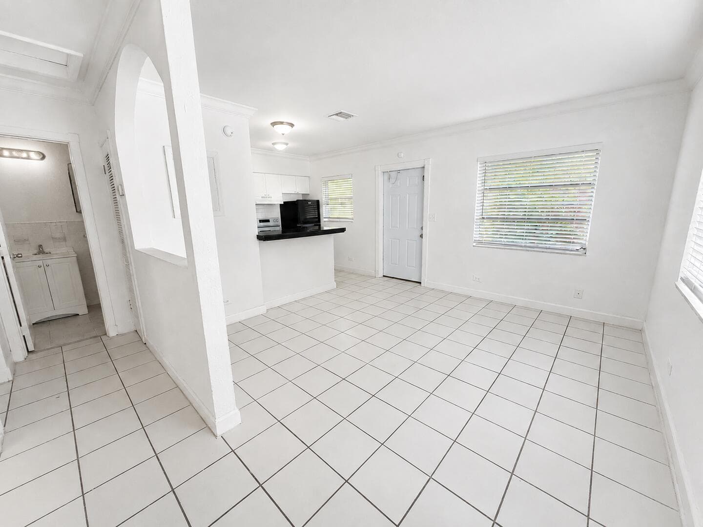 715 SW 14th Avenue # 1, Fort Lauderdale, FL 33312 photo 2