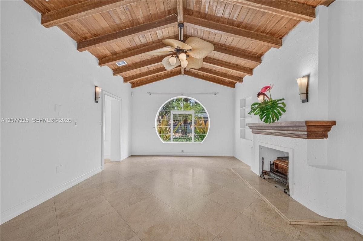 763 NE 75th St, Miami, FL 33138 photo 2