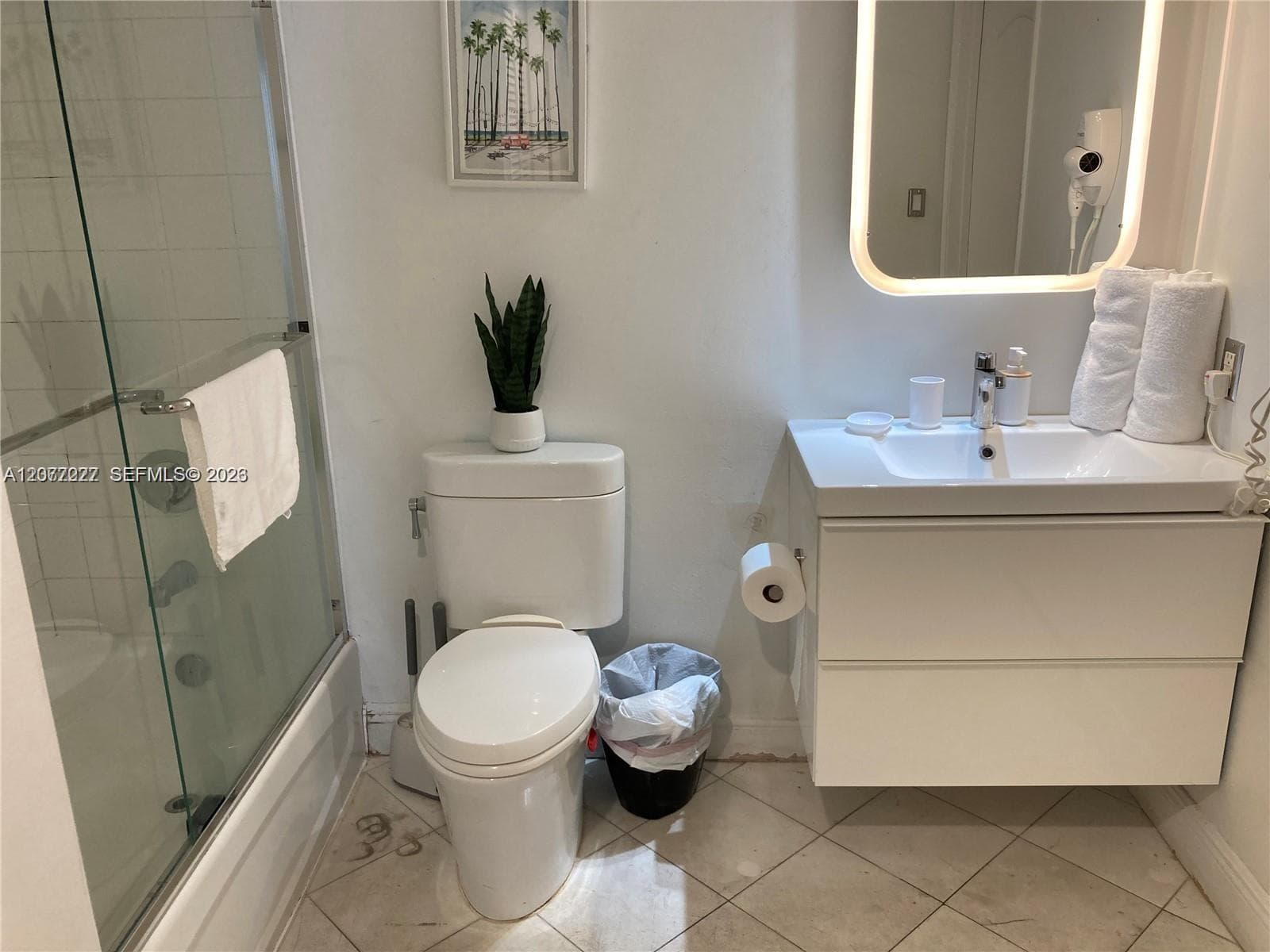 1200 Brickell Bay Dr # 3705, Miami, FL 33131 photo 3