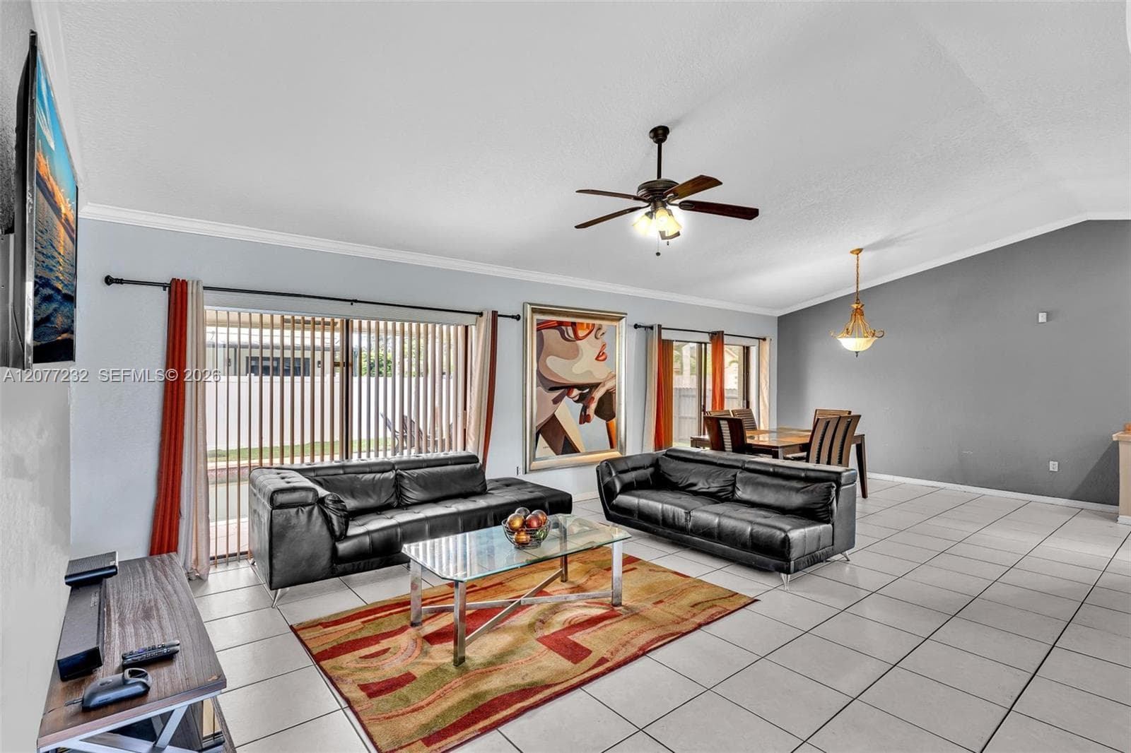 741 SW 100th Ter, Pembroke Pines, FL 33025 photo 5