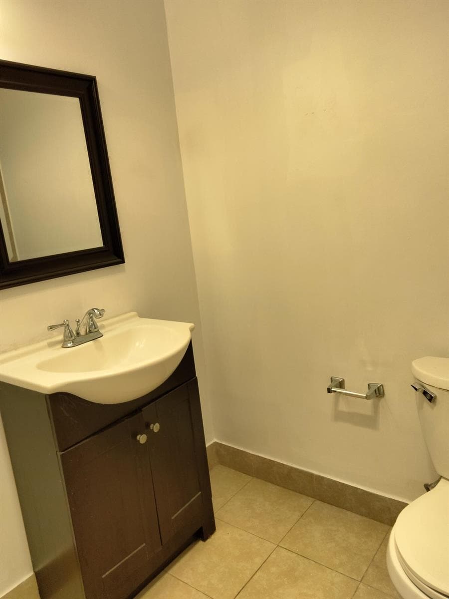 600 S Luna Court # 23, Hollywood, FL 33021 photo 5