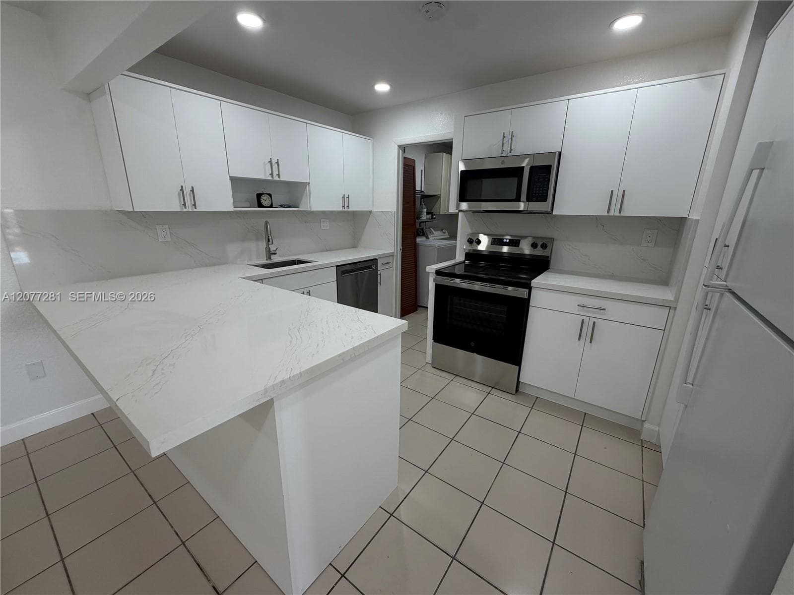 9986 SW 2nd St, Miami, FL 33174 photo 3