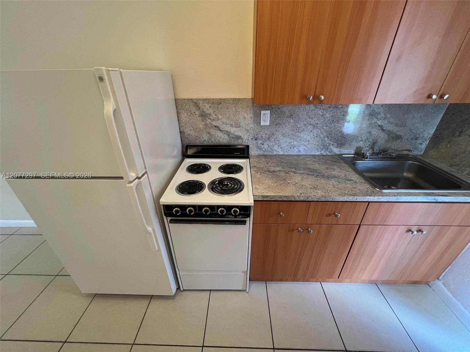 700 NE 85th St # 14, Miami, FL 33138 photo 3