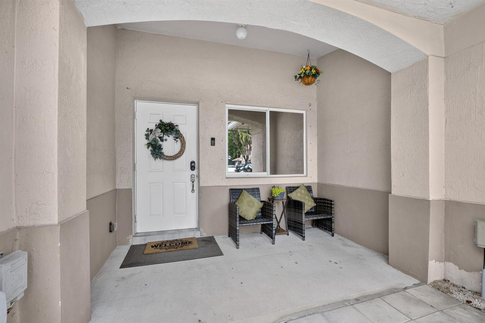 4950 PALM GARDEN Lane, Davie, FL 33314 photo 2
