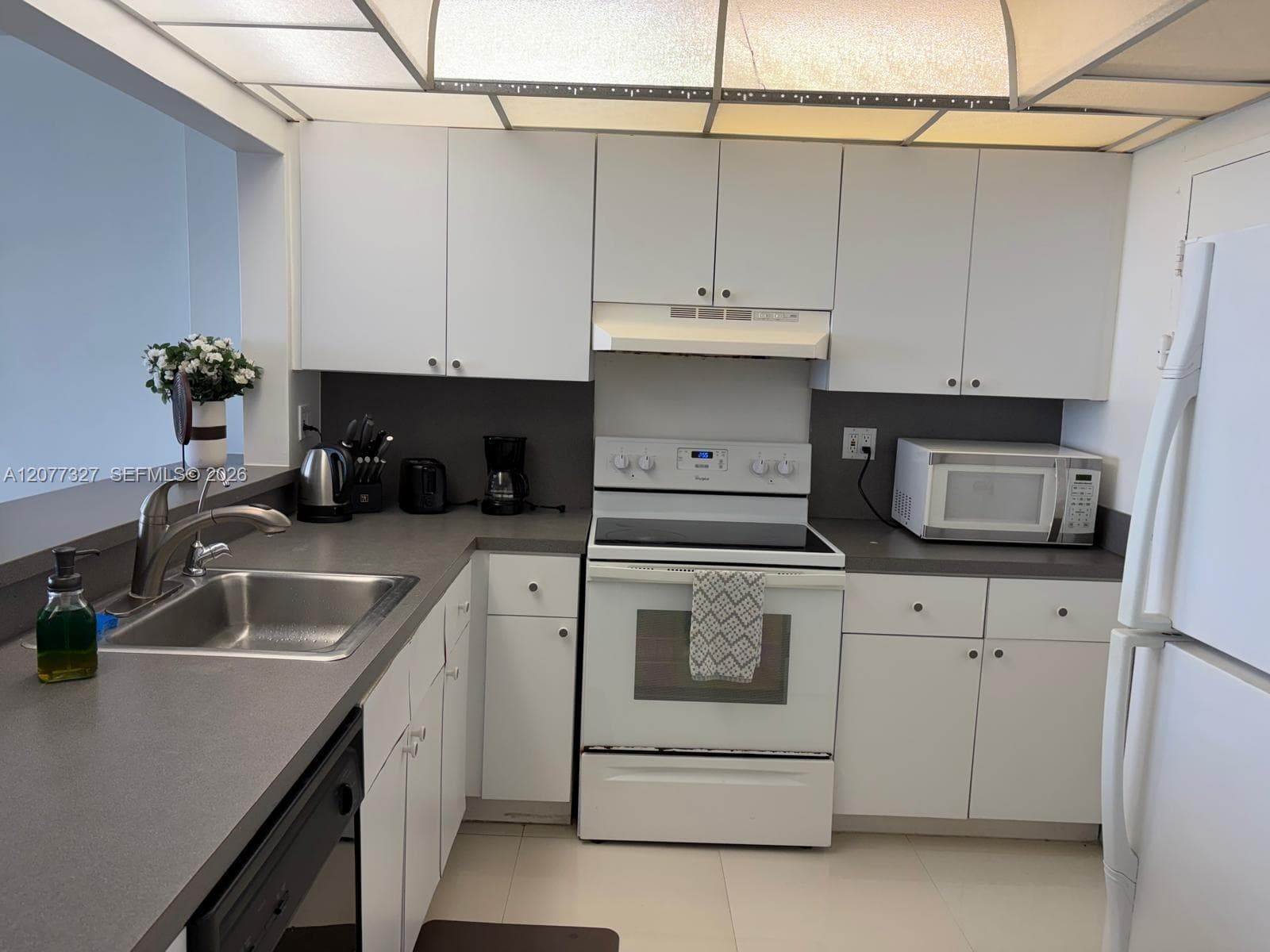 3725 S Ocean Dr # 1517, Hollywood, FL 33019 photo 4