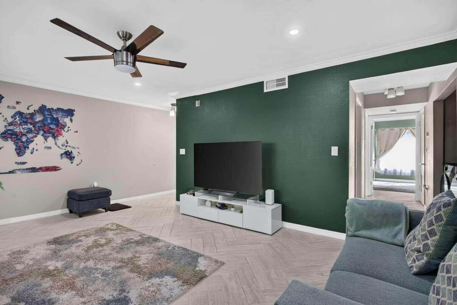 2300 NW 33RD Street # 904, Oakland Park, FL 33309 photo 4