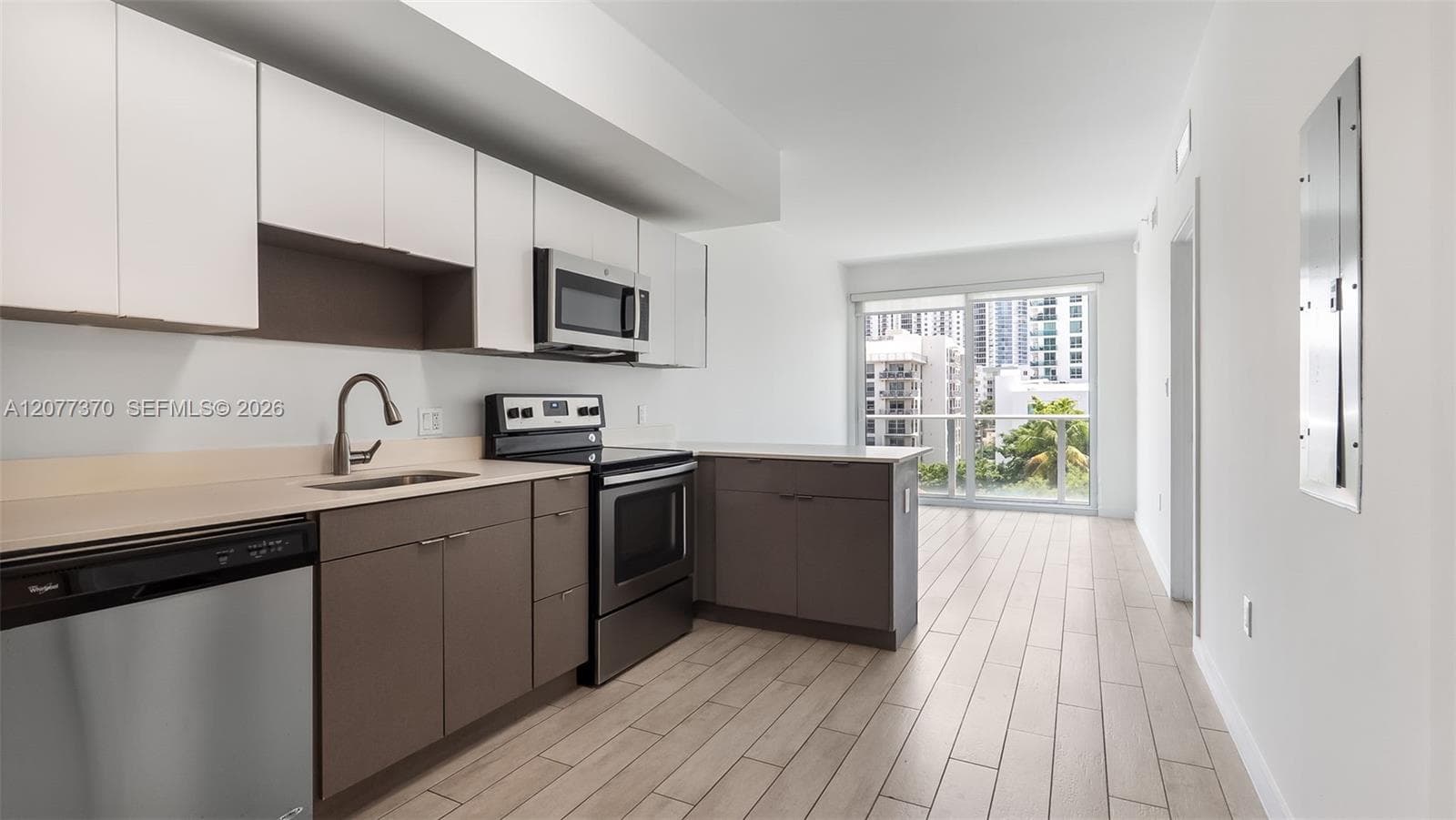 321 NE 26th St # 515, Miami, FL 33137 photo 3