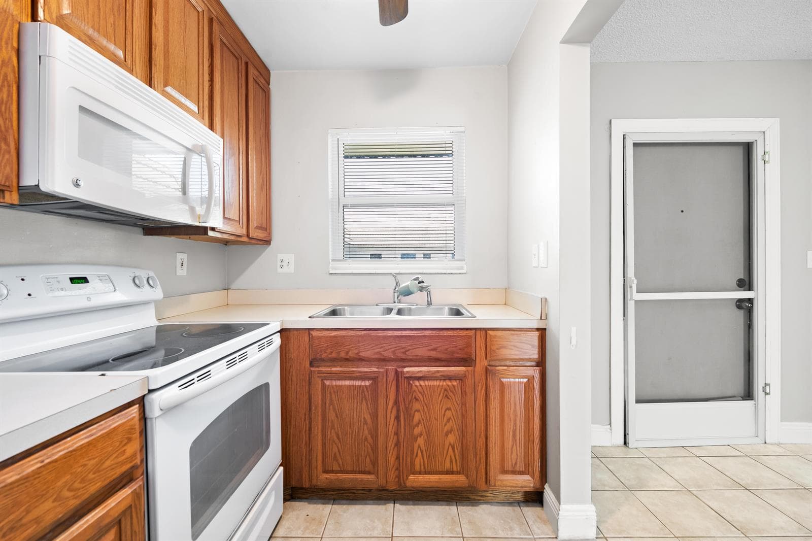 1001 SE 16TH Street # 15, Fort Lauderdale, FL 33316 photo 5