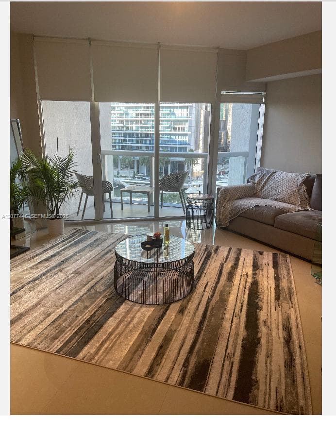 475 Brickell Ave # 808, Miami, FL 33131 photo 3