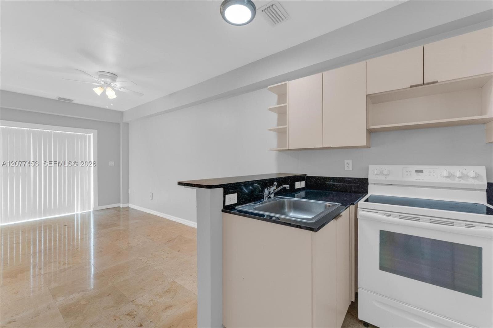 1421 SW 3rd St # 208, Miami, FL 33135 photo 3
