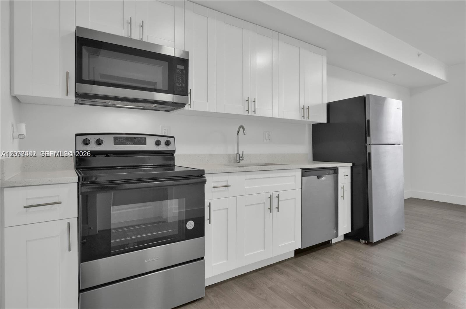 1620 NW 18th St # 305, Miami, FL 33125 photo 2