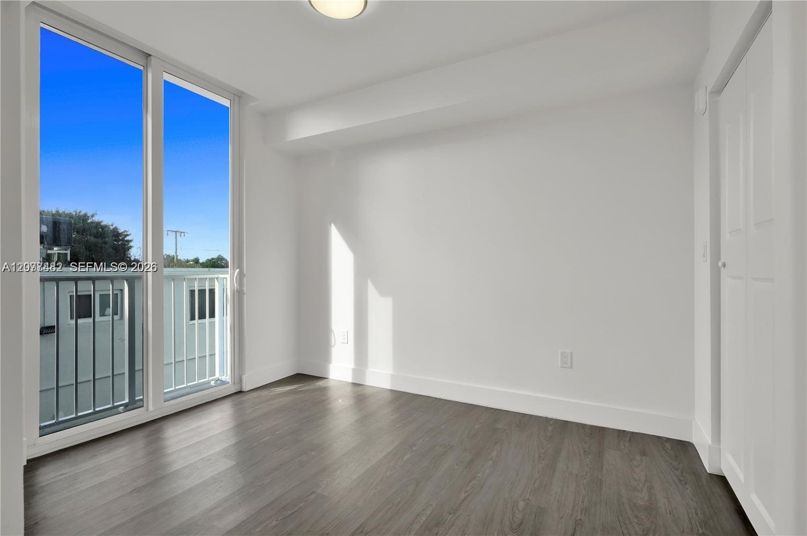 1620 NW 18th St # 305, Miami, FL 33125 photo 5