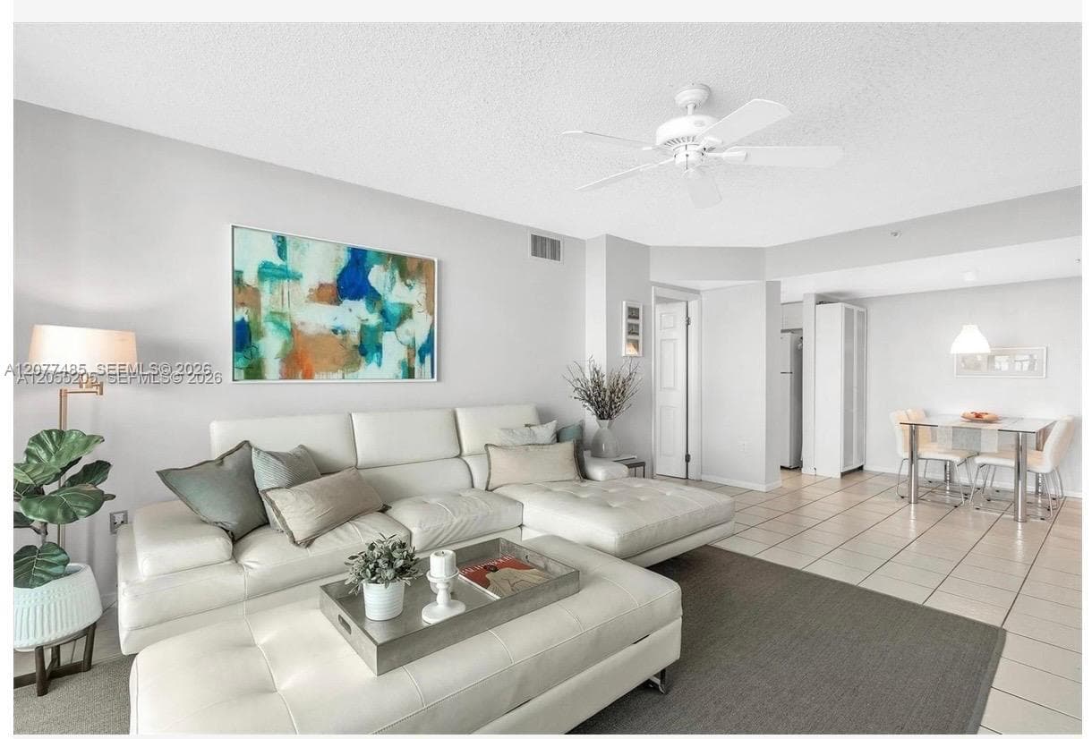 800 Claughton Island Dr. # 1204, Miami, FL 33131 photo 3