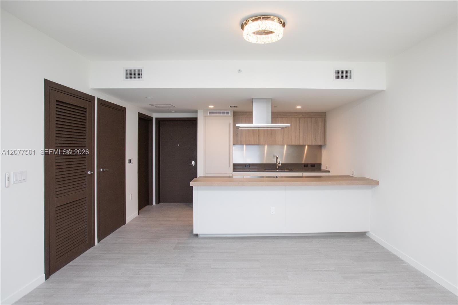 1000 Brickell Plz # 2610, Miami, FL 33131 photo 3