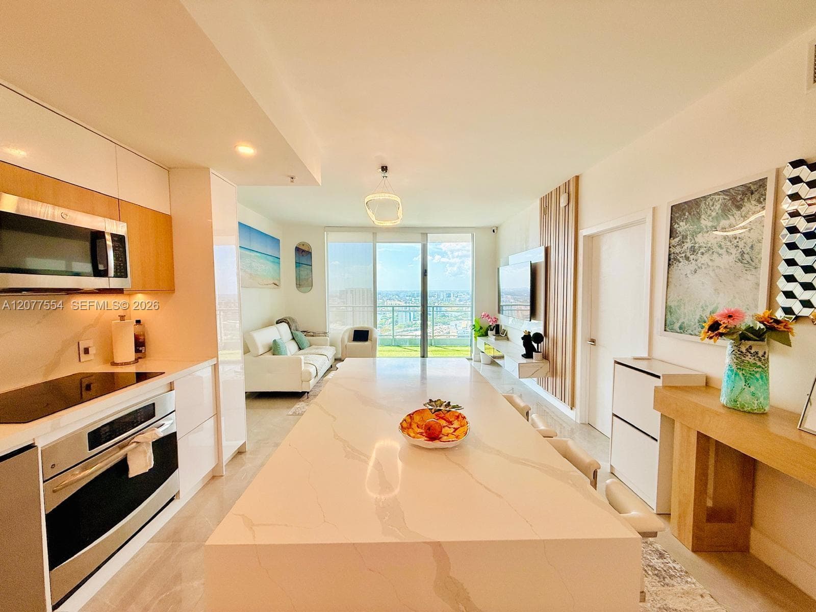 90 SW 3rd St # 3306, Miami, FL 33130 photo 4