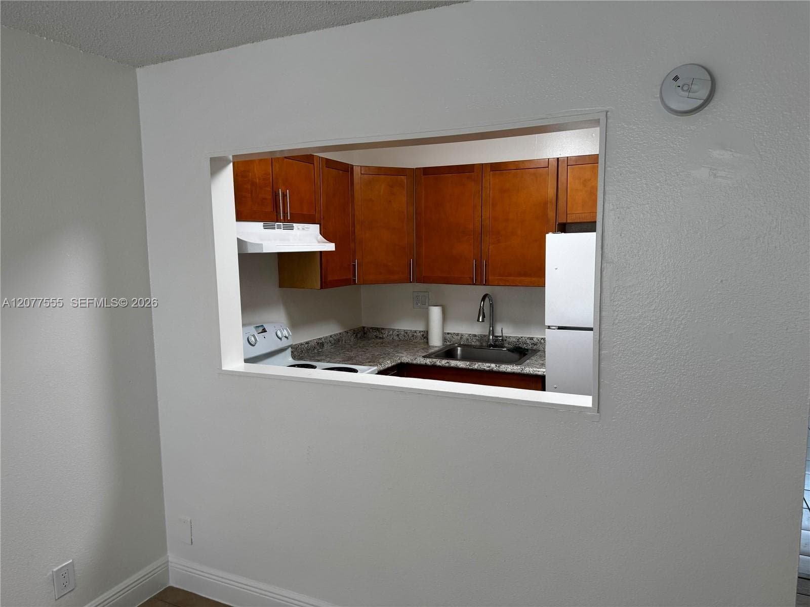 241 SE 9th Ave # 203, Pompano Beach, FL 33060 photo 4