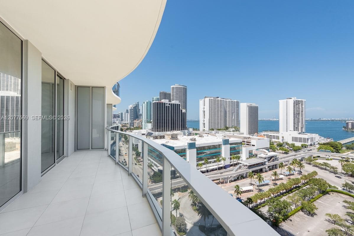 1400 Biscayne # 1604, Miami, FL 33132 photo 2