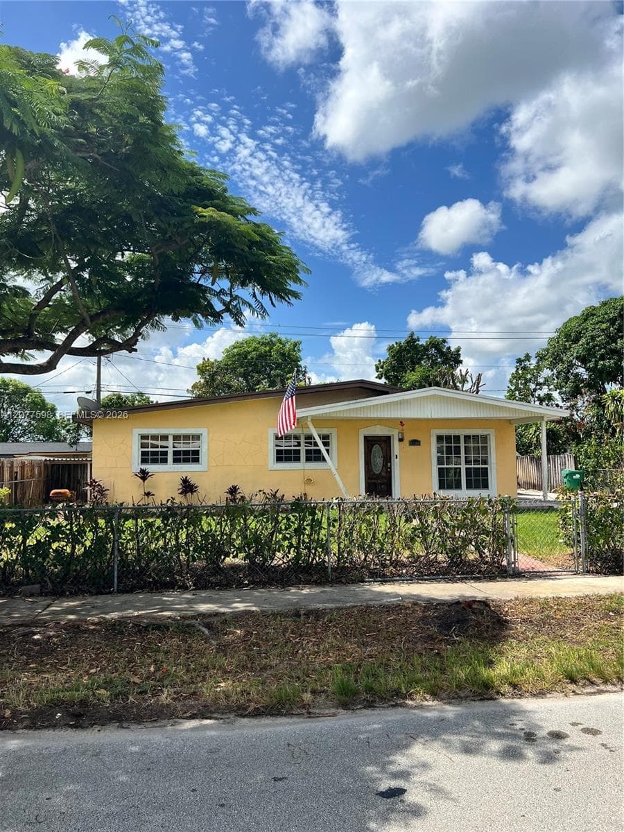 12360 SW 188th Ter, Miami, FL 33177