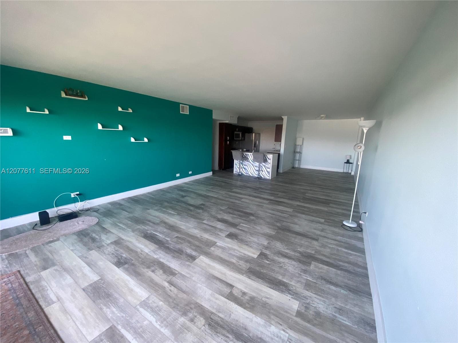 800 NE 195th St # 709, Miami, FL 33179 photo 4