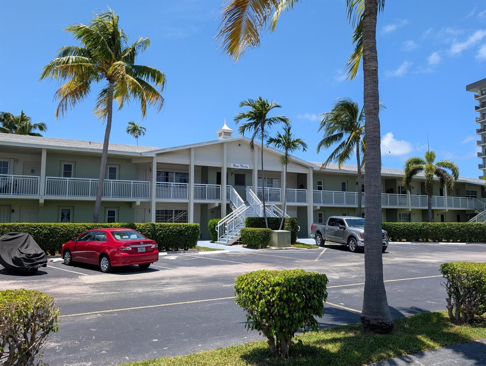 930 SE 9th Avenue # 11, Pompano Beach, FL 33060 photo 2