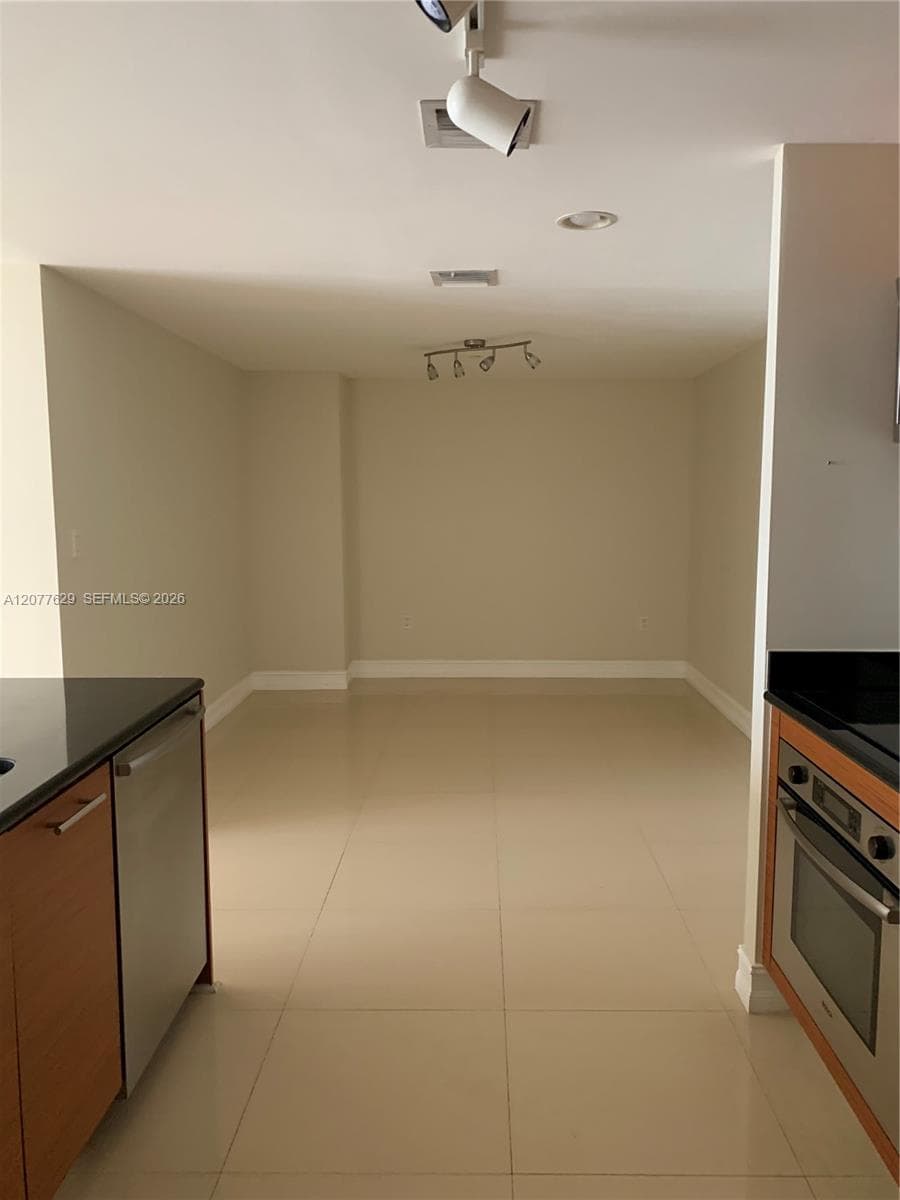 50 Biscayne Blvd # 2507, Miami, FL 33132 photo 3