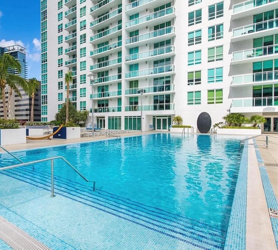 950 Brickell Bay Dr # 902, Miami, FL 33131 photo 3