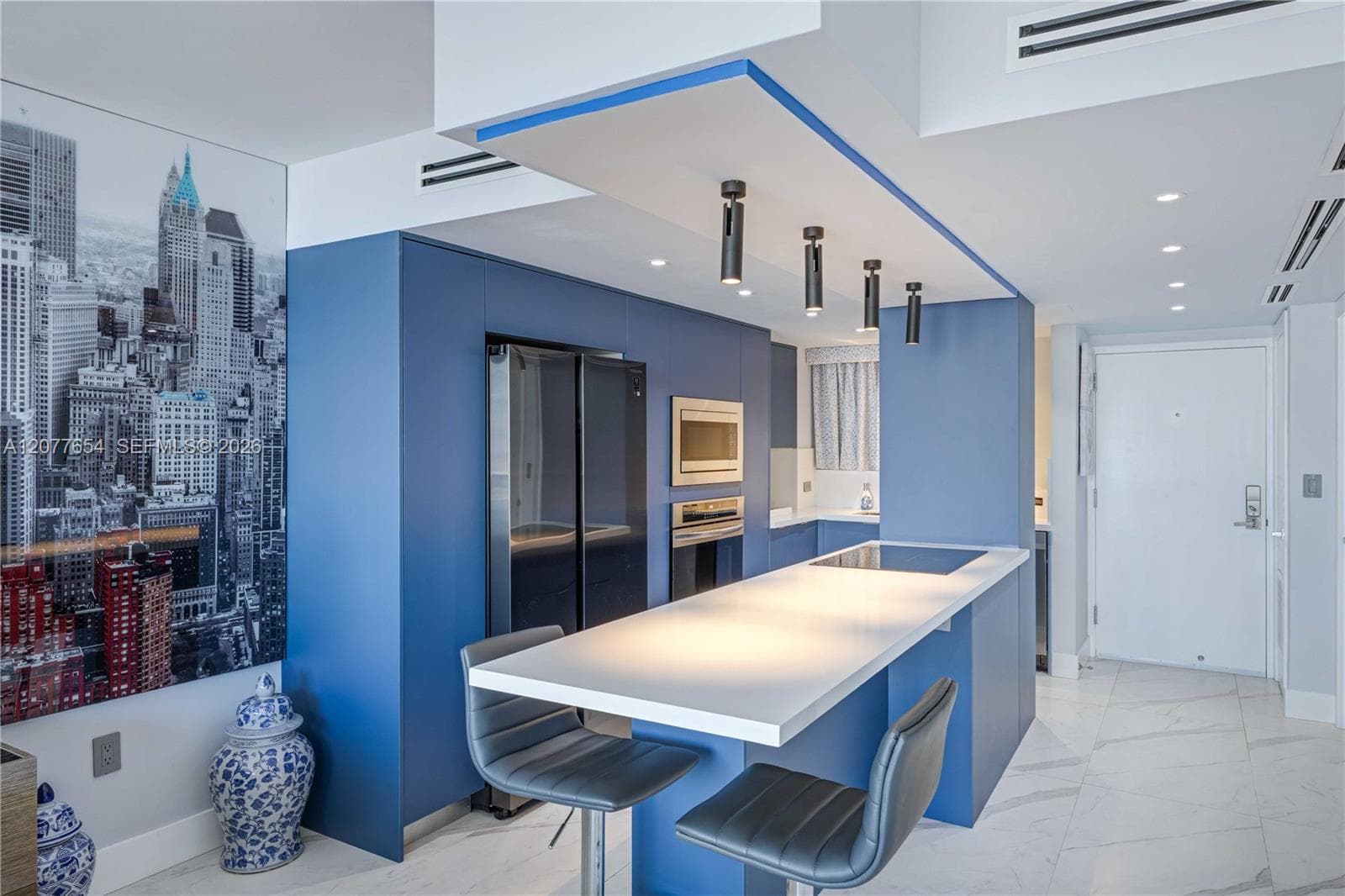 1345 Lincoln Rd # 1004, Miami Beach, FL 33139 photo 3