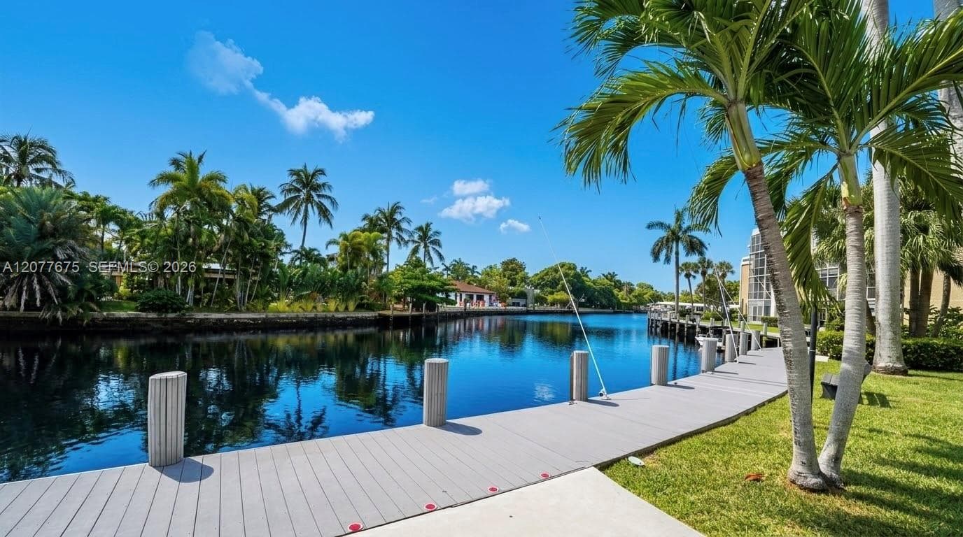 2970 NE 16th Ave # 214, Oakland Park, FL 33334 photo 3