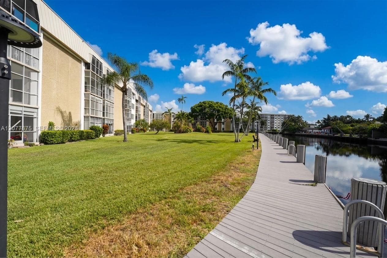 2970 NE 16th Ave # 214, Oakland Park, FL 33334 photo 5