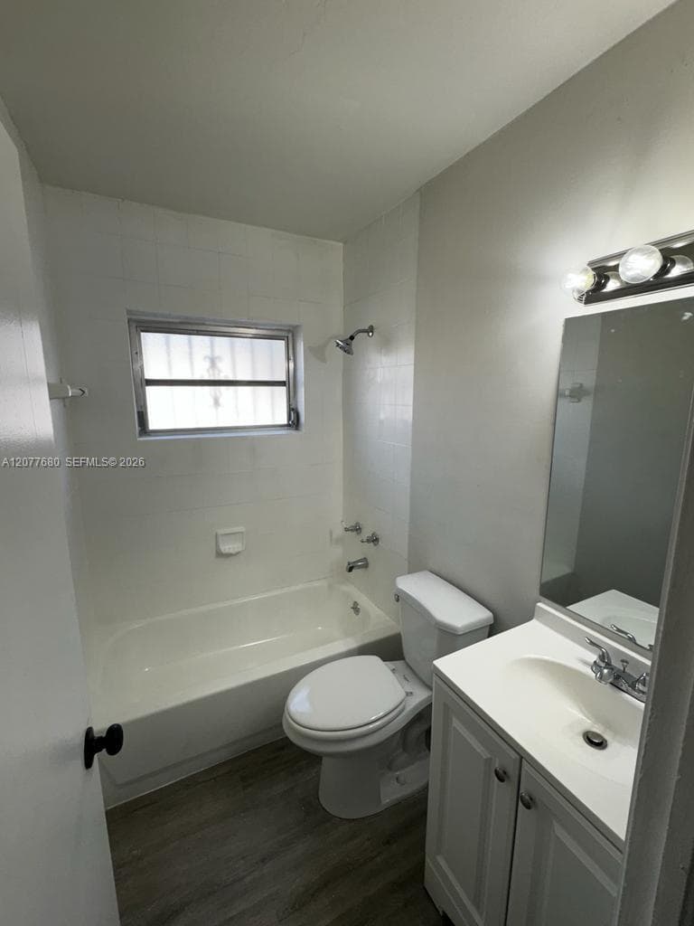 2734 SW 30th Ct # 1, Miami, FL 33133 photo 4