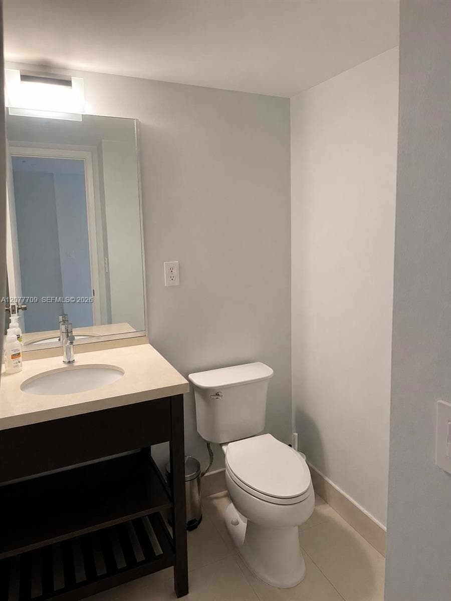 19390 Collins Ave # 1418, Sunny Isles Beach, FL 33160 photo 5